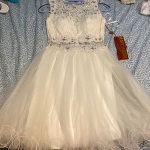 White short prom dress
